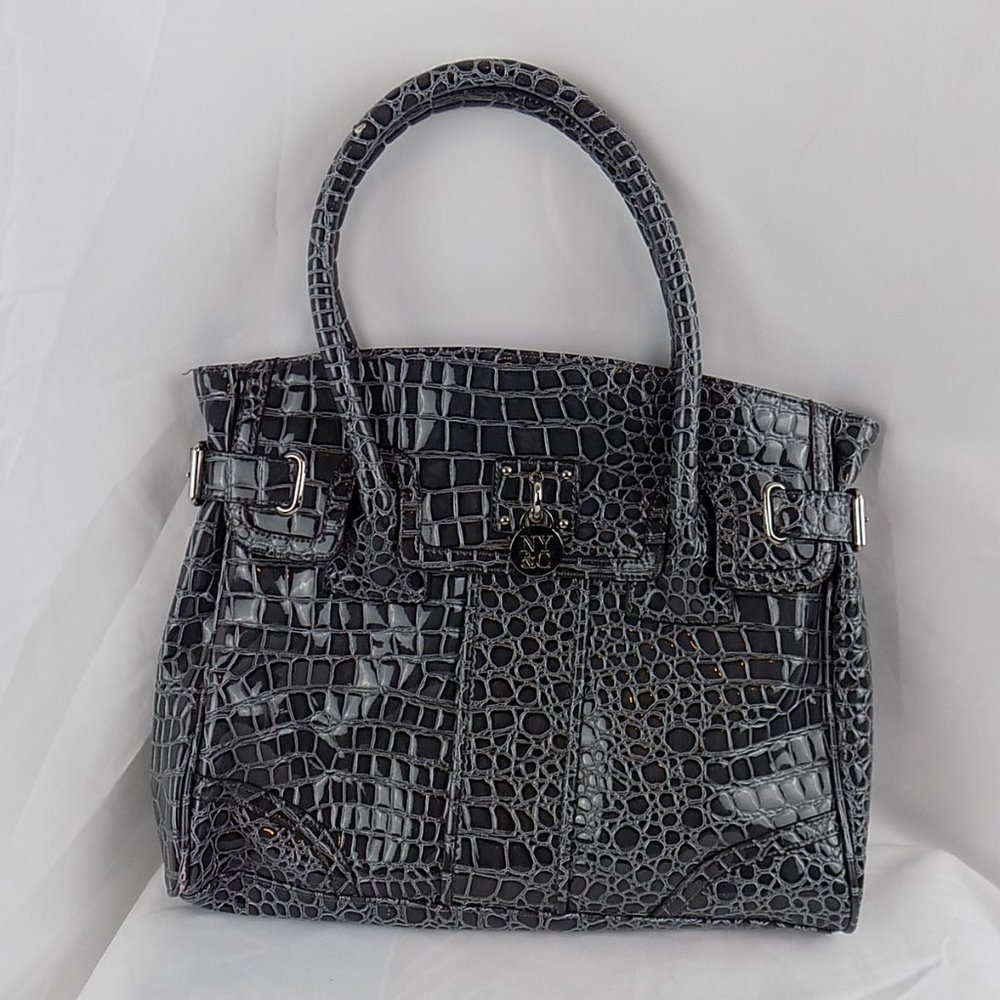 NEW YORK & COMPANY LADIES HAND BAG PURSE